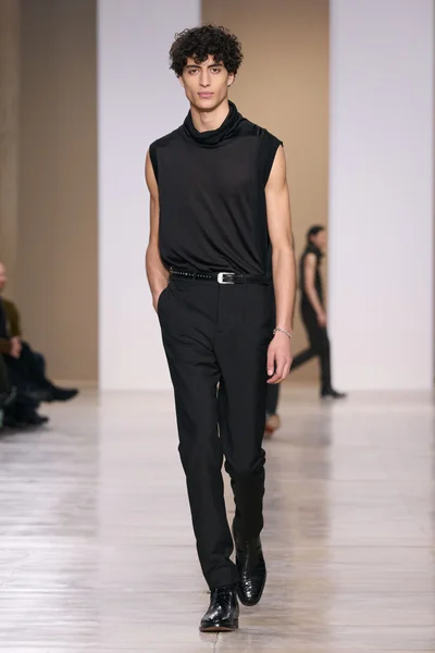Look 42